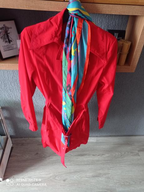 Trenčkot +šatka, 36