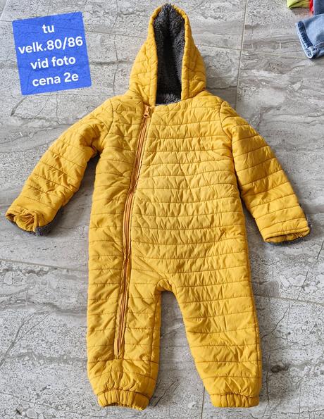 Overal podsity kozusinkou, tu,80