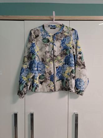 Hortenzia bombera, 38