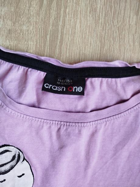 Pekne tričko, crashone,146