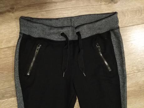 Super tepláky xs, h&m,158