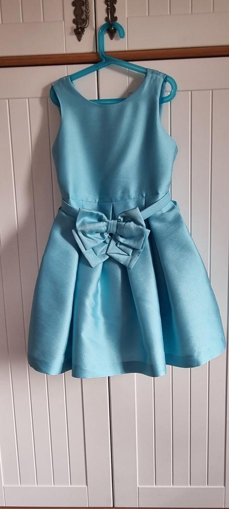 Spoločenské šaty, 152