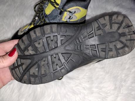 Turisticke topanky, 36