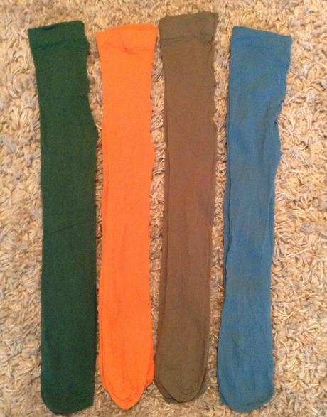 Farebné silonky, 92