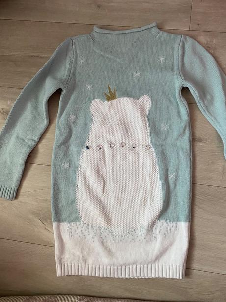 Predĺžený sveter, 122