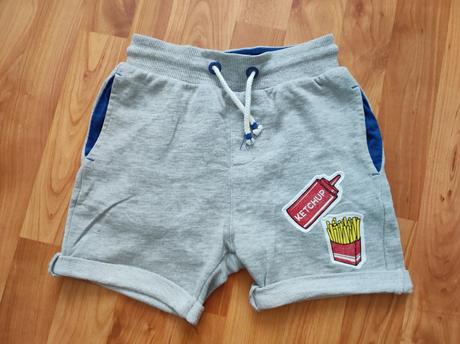 Šortky, reserved,110