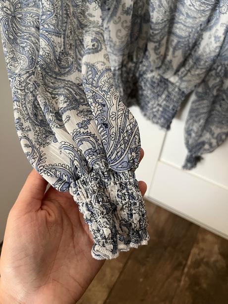 Blúzka so vzorom a viazaním na krku, reserved,s