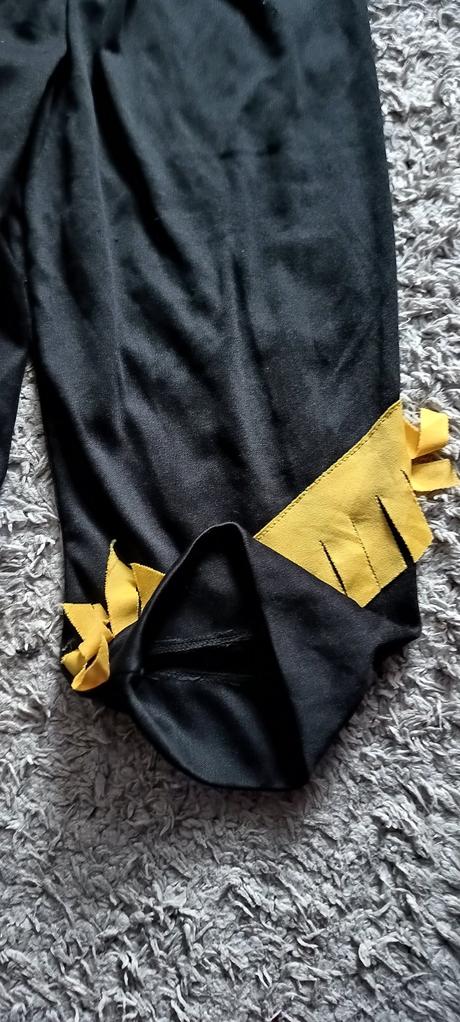 Predám masku kovboj, 