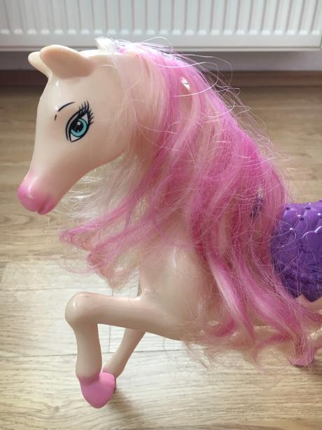 Kôň barbie, 