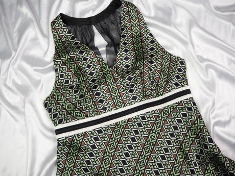 Luxusné hodvábne šaty coast, 44