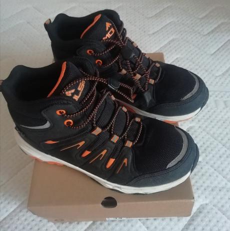 Nepremokane 34 - vhodné na jar/jesen/turistiku, 34