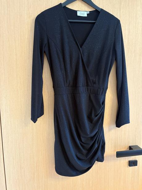 Slávnostné šaty, s