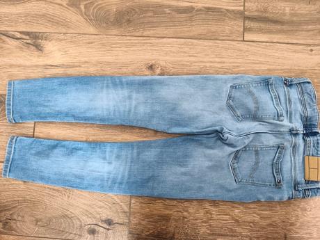 Rifle, tommy hilfiger,152
