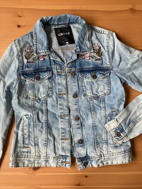 Riflová bunda zn. cropp, 38