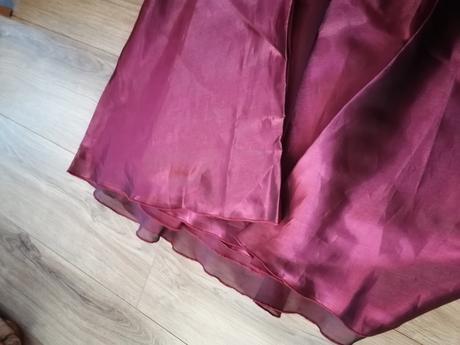 Dámske spoločenské šaty - s, s