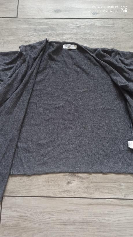 Kardigán 134, reserved,134