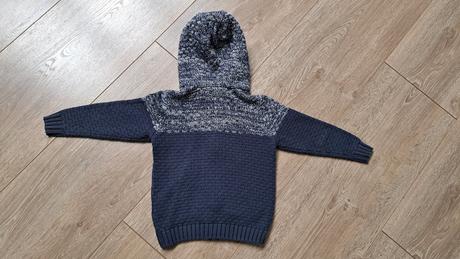 Pletený svetrík, takko,110