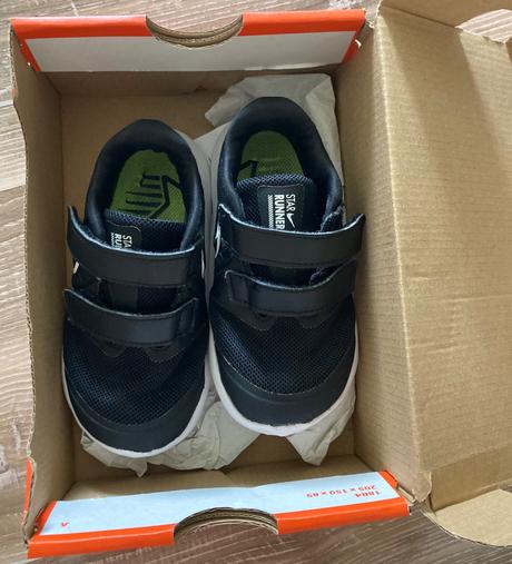 Nike tenisky, nike,23