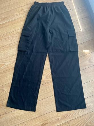 Čierne kapsáčové nohavice pre dievča, s