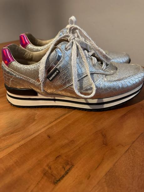 Kožené tenisky, 38