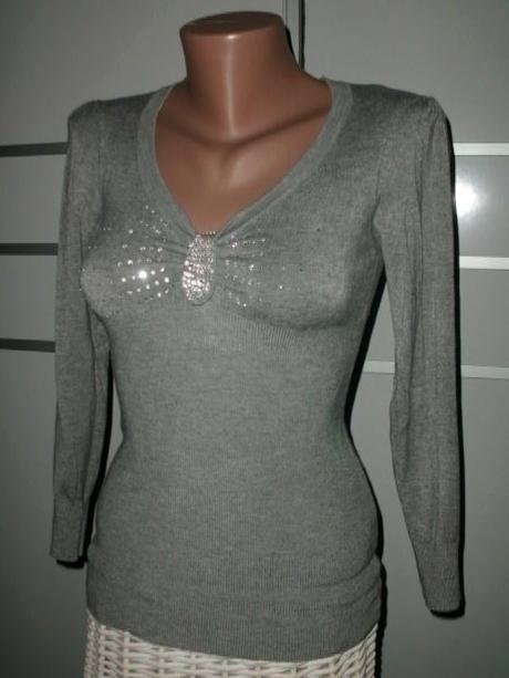 Pletený sveter s kamienkovým dekoltom, xs