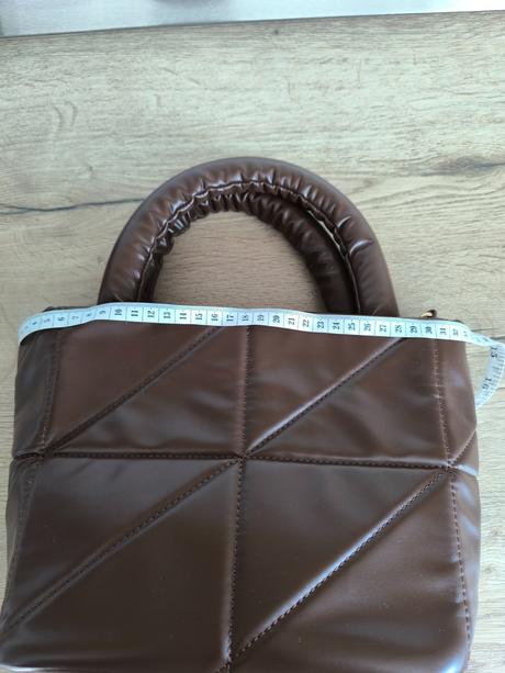 Prešívaná kabelka, gate