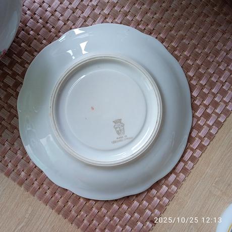 Predám starožitnú čajovú súpravu., 