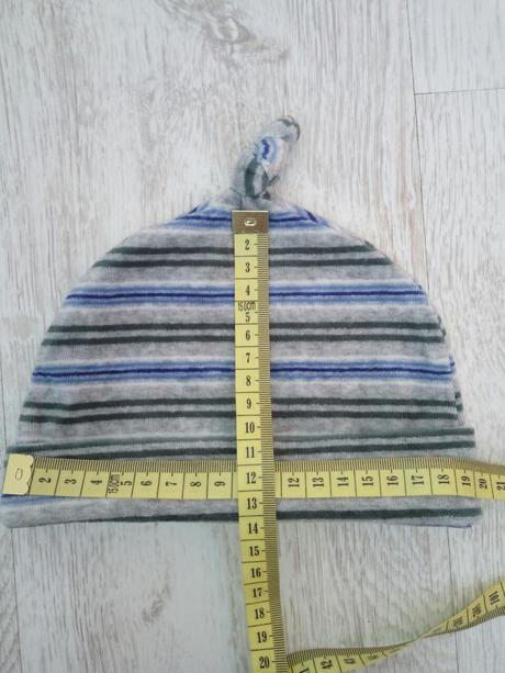 Teplejšia čiapka pre bábätko, 56