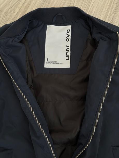 Bombera house, house,s