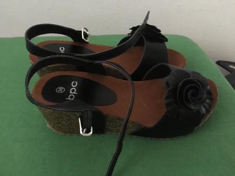 Sandále dámske na platforme, 36