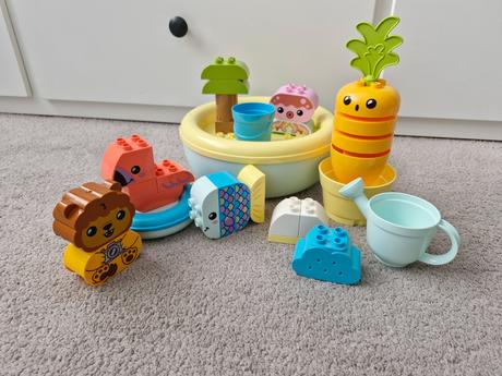 Lego duplo 10981 + 10966, 