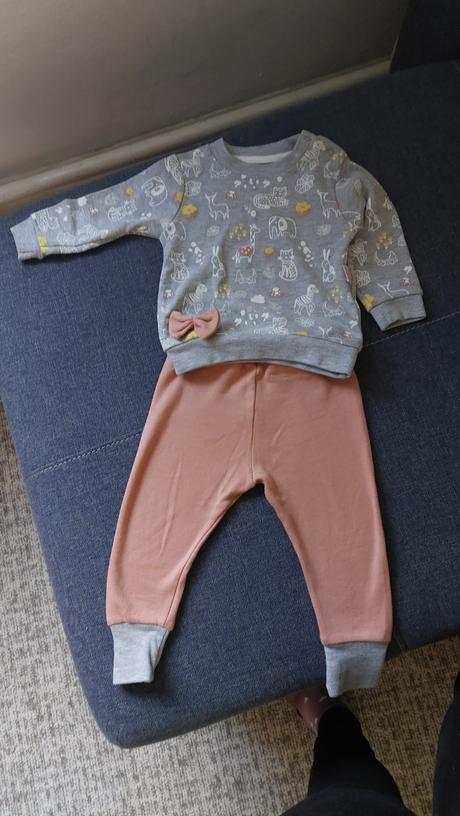 Tepláková súprava, 86