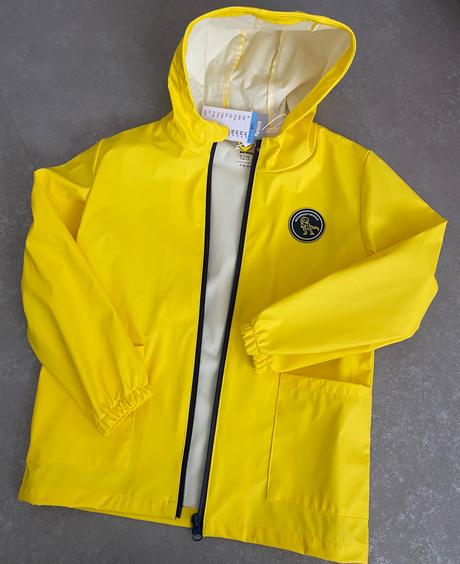 Pogumovaná bunda do dažda, sinsay,128