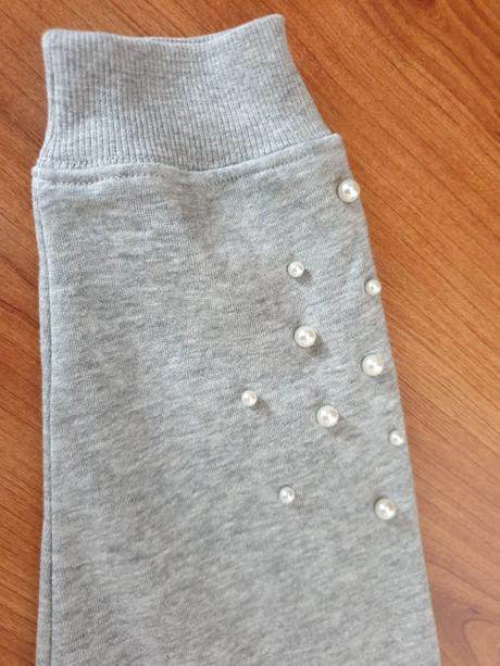 Dievčenská mikinka s perličkami, lindex,134 / 140