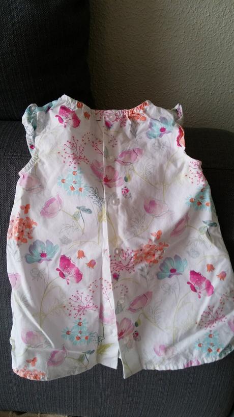 Kvetinove saticky nepouzite, c&a,68