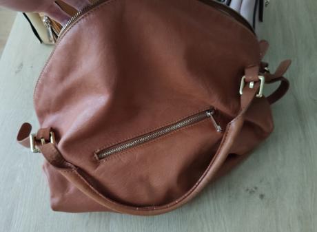 Kožená koňaková kabelka, 