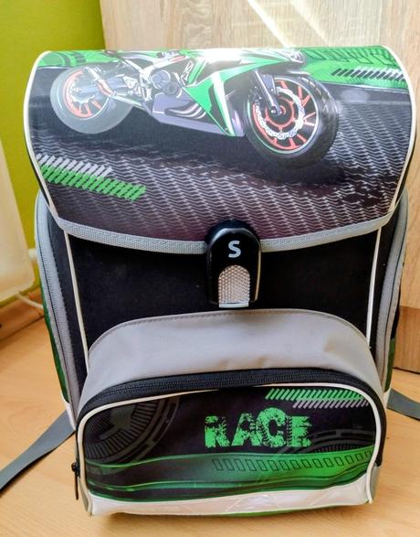 Ergonomická školská taška,
