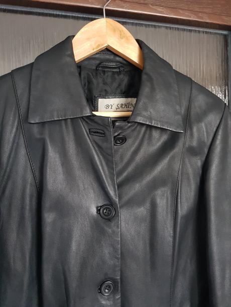 Čierny kožený kabát, l