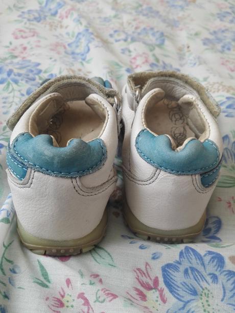 Sandalky, d.d.step,27