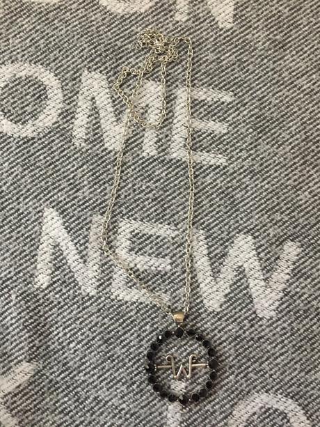 Damsky kostym wednesday a vec m, 