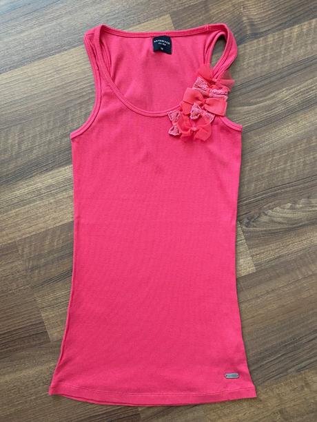 Tielko s maslami, reserved,m