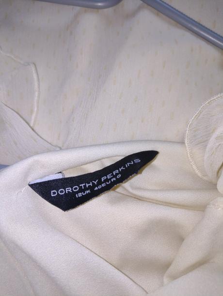 Blúzka s volánikmi, dorothy perkins,40