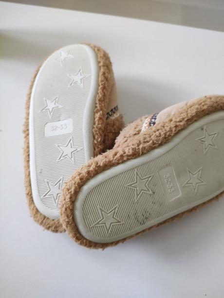 Papučky/šľapky, 29
