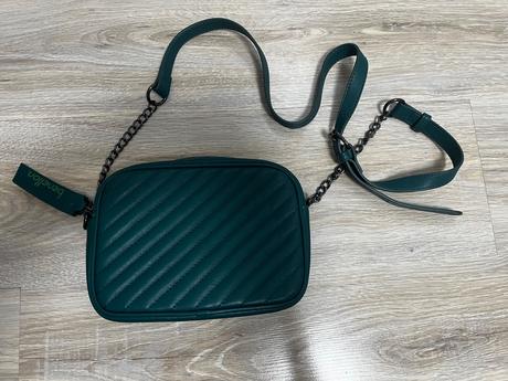 Dámska kabelka, benetton