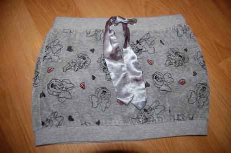 Teplejšia velúrová sukienka na 5 až 6 rokv., original marines,116