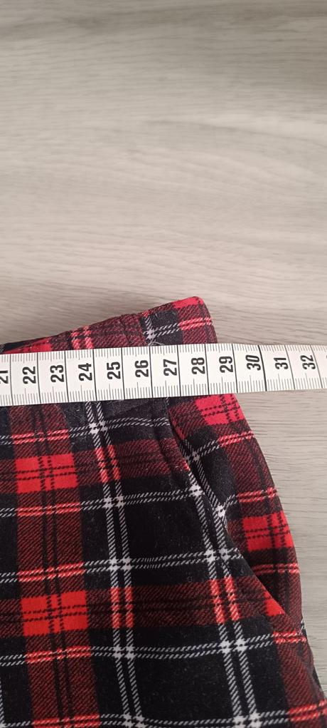 Vianočné leginy, 146