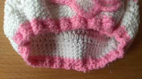 2xpletene svetriky+ciapka+2xnakrcniky, f&f,62