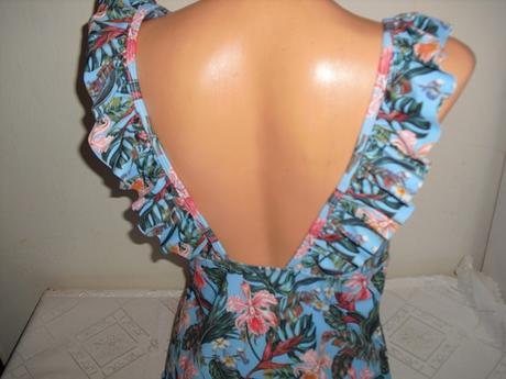 Sexy volanikove bikiny cele, l