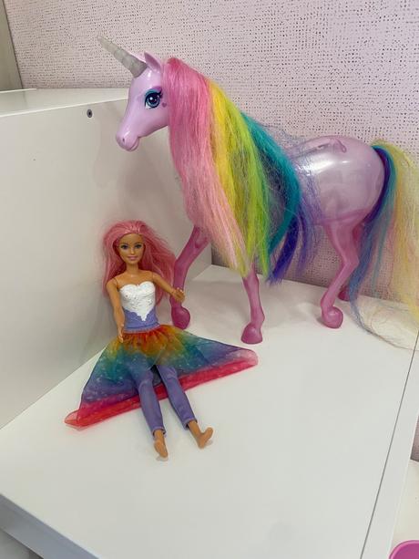 Kúzelny koník s barbie, 