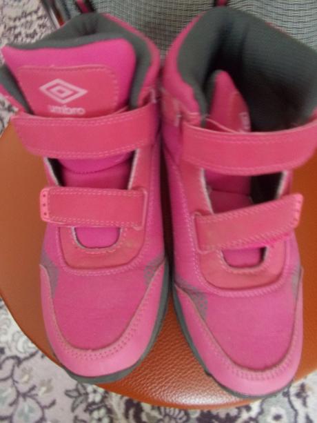 Topanky umbro, umbro,35